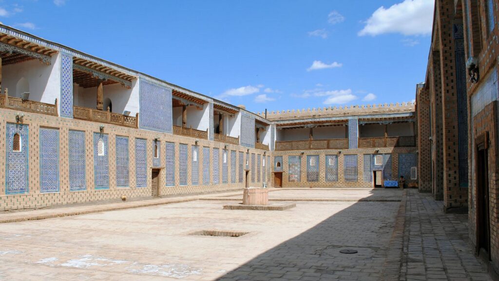 tash khauli palace